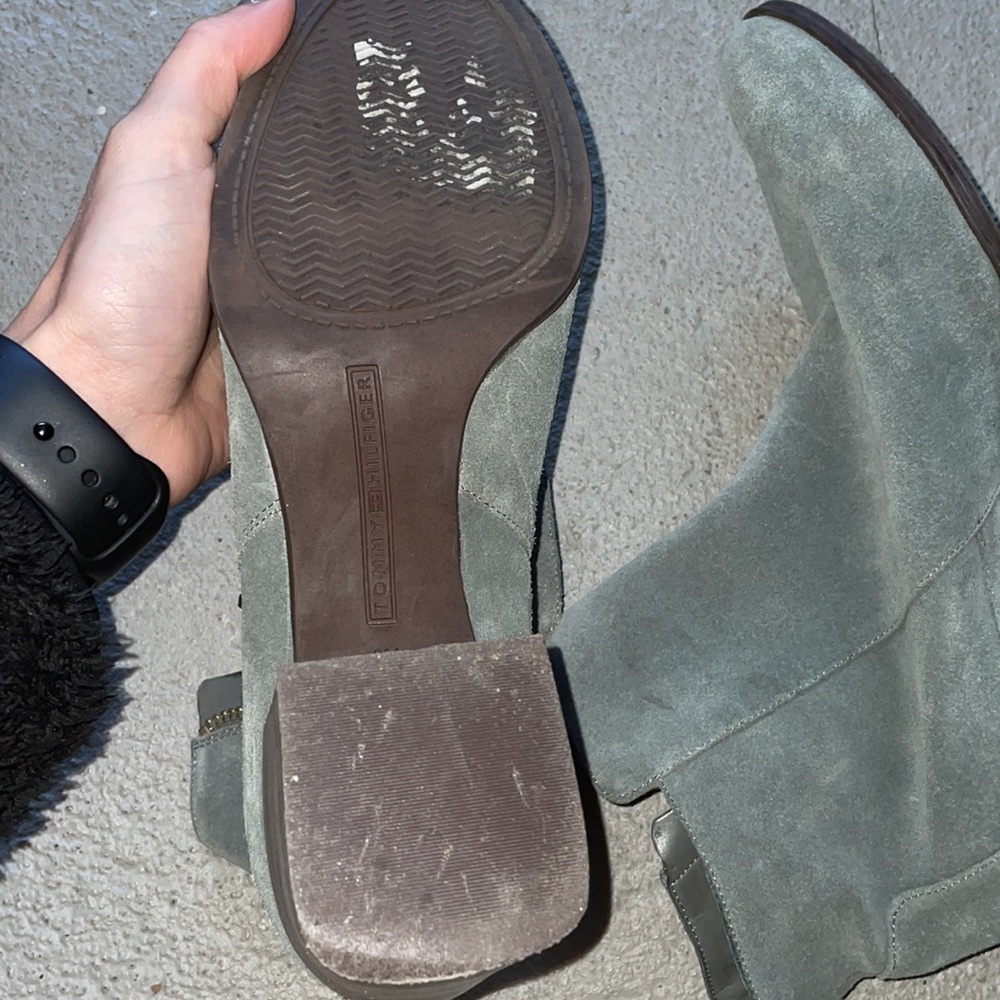 Booties - Picture 5 of 9